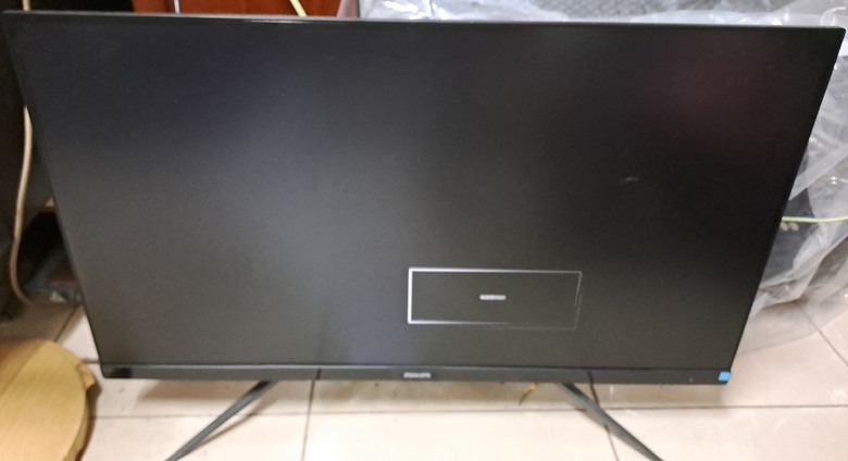 請問PHILIPS 35吋液晶螢幕突然變這樣，是否背光燈條故障