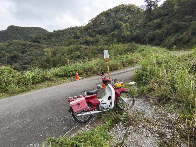【時光騎旅】背著書包去越野--國民車勇闖安平坑林道