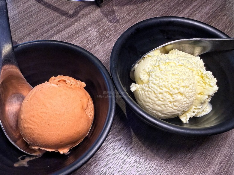 獨家泰式醬料,道地泰式火鍋、銅盤烤肉,自助吧吃到飽,好吃又美味