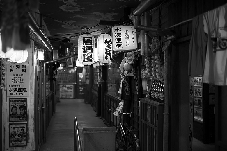 [分享] 當旅遊照少了色彩(上) — Leica M10