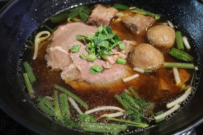 點我看大圖 泰國曼谷--Dusit Central Park百貨/唐人街夜市/ICONSIAM購物中心/美食觀光巴士/BIG C伴手禮天堂/朱拉隆功夜市