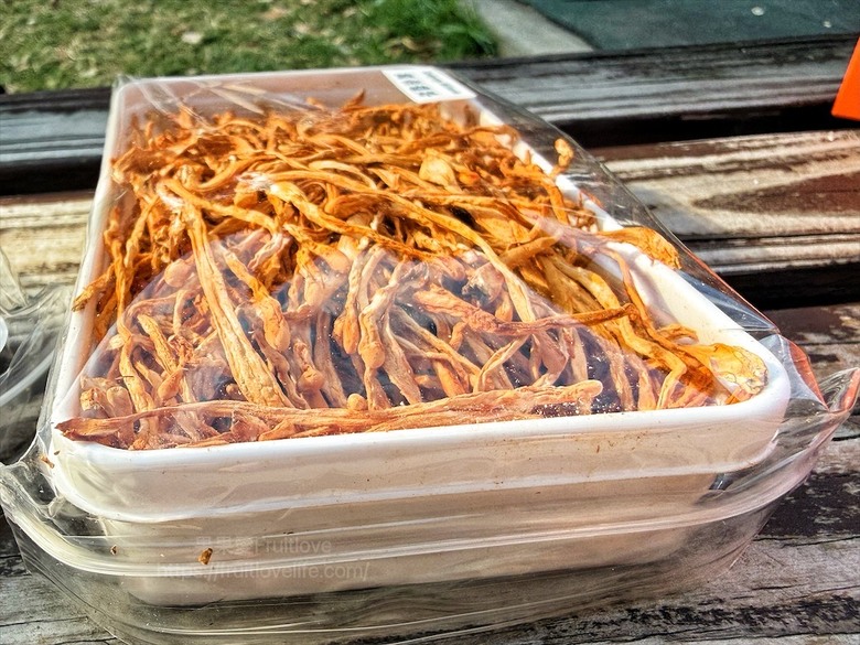 新社半日遊，米其林和必比登推薦火鍋，還有多樣功夫菜，親子採菇趣、寵物友善