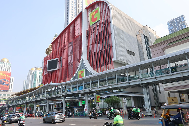 點我看大圖 泰國曼谷--Dusit Central Park百貨/唐人街夜市/ICONSIAM購物中心/美食觀光巴士/BIG C伴手禮天堂/朱拉隆功夜市