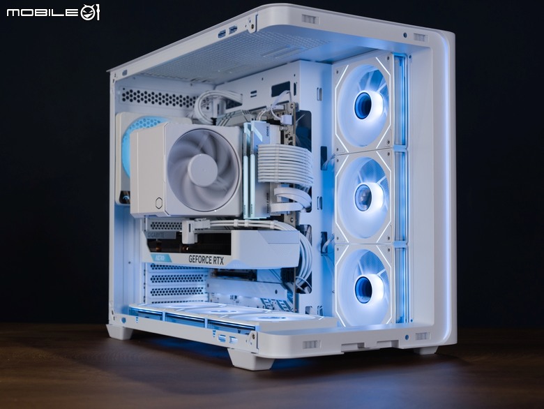 誠意升級 全漢M580 Pro 完整曲面玻璃海景機殼