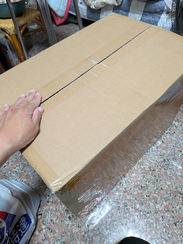 Pecron F3000LFP戶外電源當UPS用(簡易開箱)