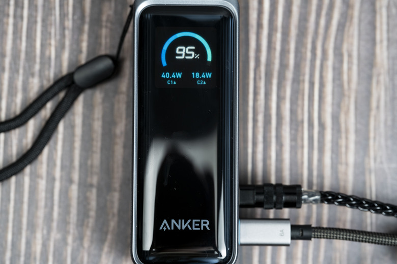 點我看大圖 【開箱測試】ANKER A1339 9600mAh 65W 急速快充行動電源