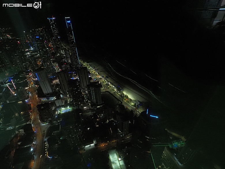 黃金海岸之衝浪者天堂(Surfers Paradise)、天頂瞭望臺 (SkyPoint Observation Deck)、 藝術之家(Home of the Arts, HOTA)、太平洋購物中心 (Pacific Fair Shopping Centre),附掛朋友招待JW Marriott Gold Coast Resort & Spa餐點 — 2026東澳洲四大城巡遊之黃金海岸段 第2部