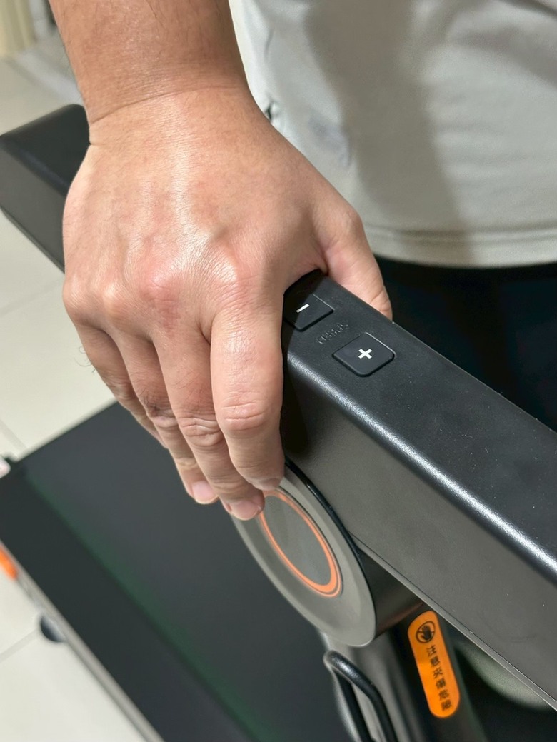 我終於升級到跑步機，BGYM T306開箱