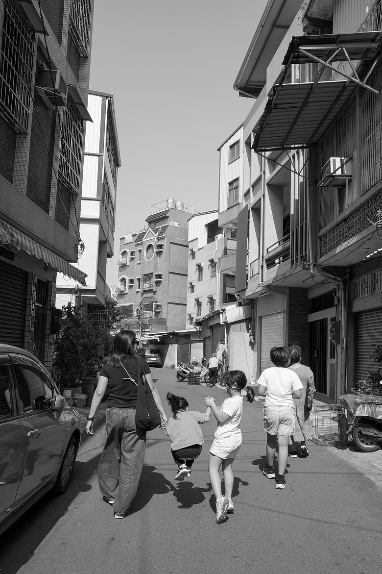點我看大圖 GR IV Monochrome 開箱文 有捨,才有得