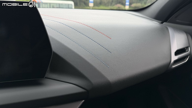 【開箱】BMW 120 M Sport