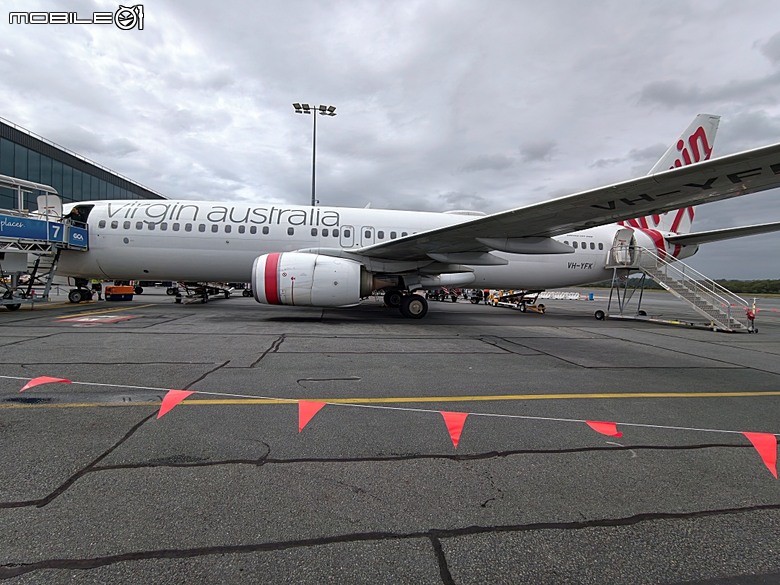 中華航空 CI057 桃園&rArr;墨爾本、CI054 布里斯本&rArr;桃園、澳洲國內線 維珍航空 VA827 墨爾本&rArr;雪梨、VA511 雪梨&rArr;黃金海岸，以及東澳四城之四座機場 — 2026東澳洲四大城巡遊之航空行程段