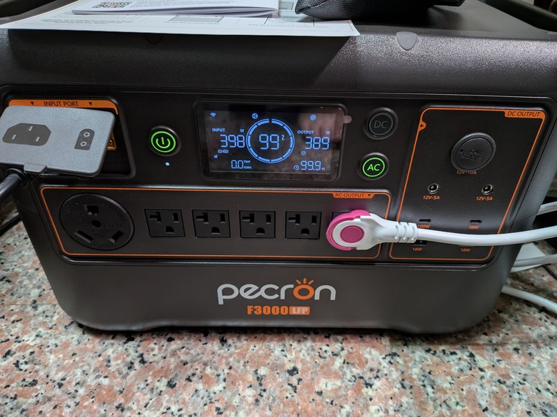 Pecron F3000LFP戶外電源當UPS用(簡易開箱)