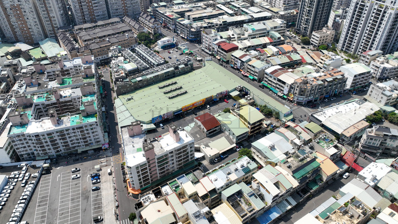 🌟 北屯【2~3房近成屋新案】挑戰低密度14期最低價? 低建蔽率 雙語學區 無限棟距均質宅 空拍分享