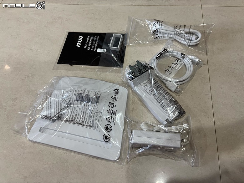 點我看大圖 MSI PRO MP273W E14A 開箱|幫女兒升級第一個學習桌面,順便讓 Hello Kitty 50週年鍵鼠正式出山