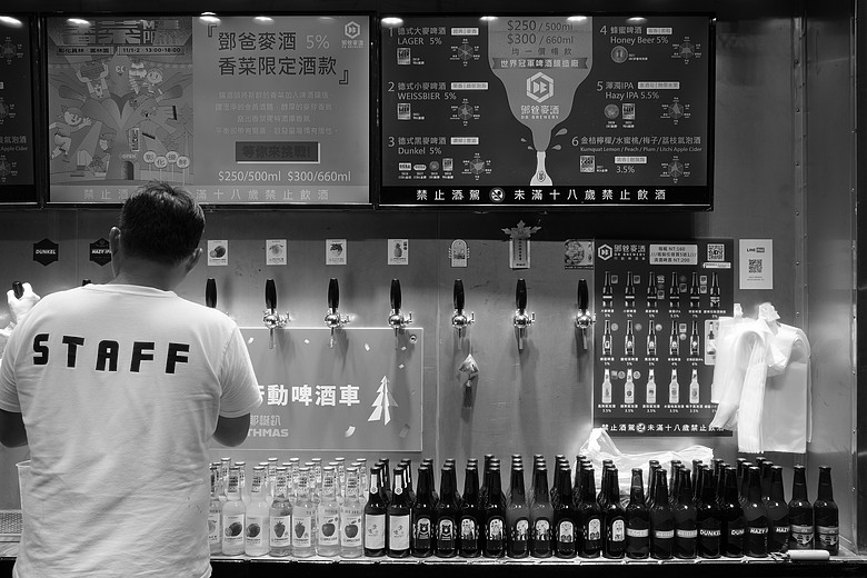 點我看大圖 GR IV Monochrome 開箱文 有捨,才有得