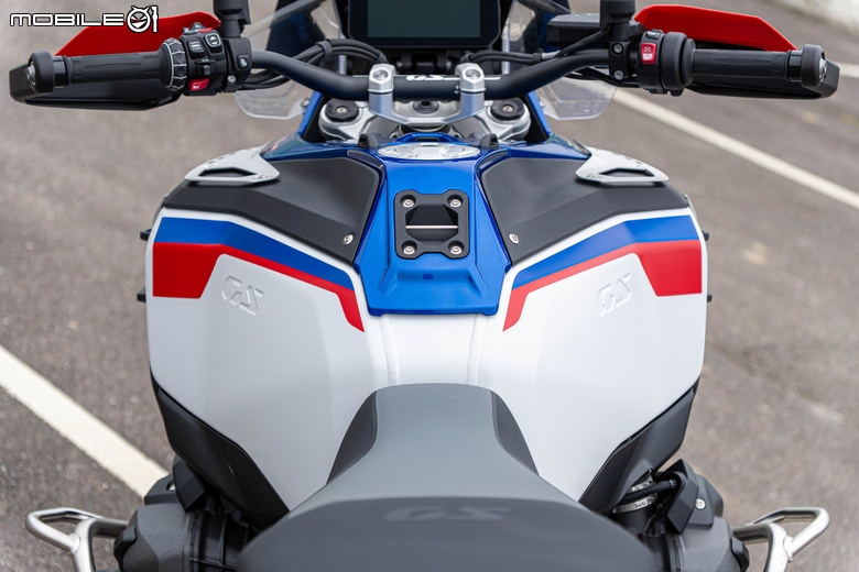 BMW R 1300 GS Adventure試駕｜巔峰之境，唯有從容！