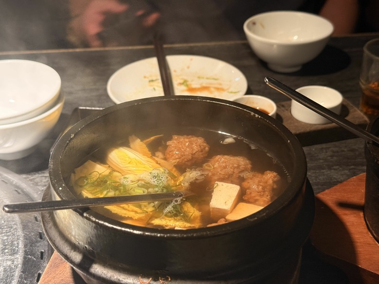 台北慶生餐廳推薦-燒肉中山 菜單價格、代烤服務、美味評價一次看