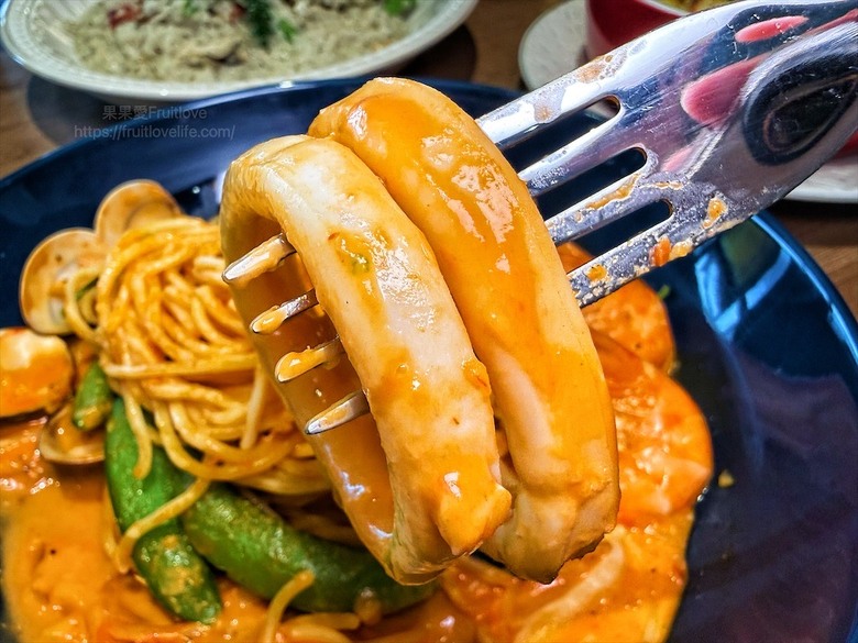 平價義大利麵、燉飯、焗烤推薦,主餐送超大杯飲料,聚餐、下午茶首選