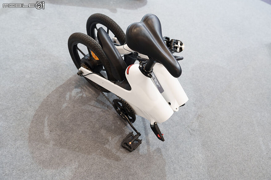 擴展都會智慧移動產品 Acer 於台北自行車展推出電輔車與電動滑板車新品