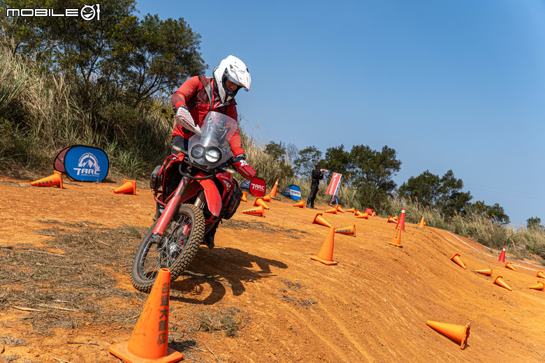 Honda Motorcycle 百位車主齊聚，硬漢英雄會看你有多硬，我在塔克越野場摔車翻了兩圈半！