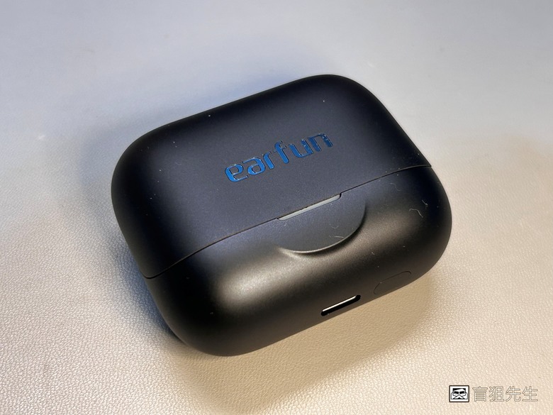 【盲狙先生傳118】EarFun Air Pro 4+ Premium Sound | 紅點設計獎逸品入手!! 厚實而深暖的音質、全新藍牙6.0、AI翻譯、自適應降噪與雙驅動單體設計的高性價旗艦