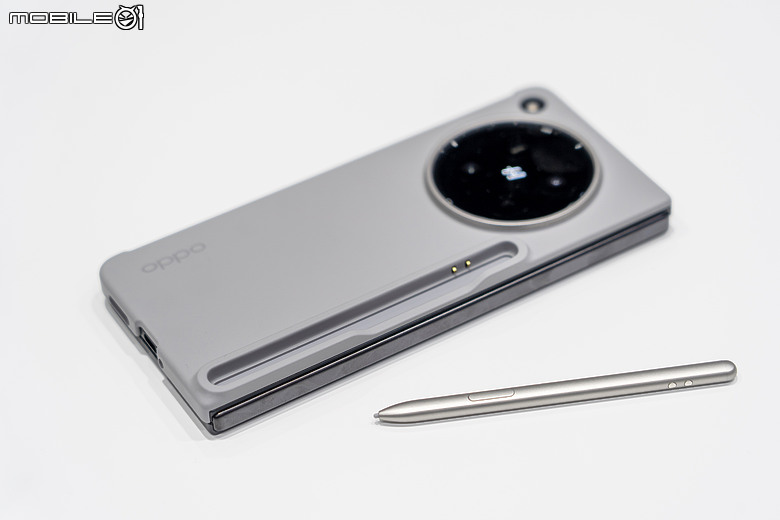 OPPO Find N6 全球發表｜首創無感摺痕、支援 AI 手寫筆，升級 2 億畫素主鏡頭！