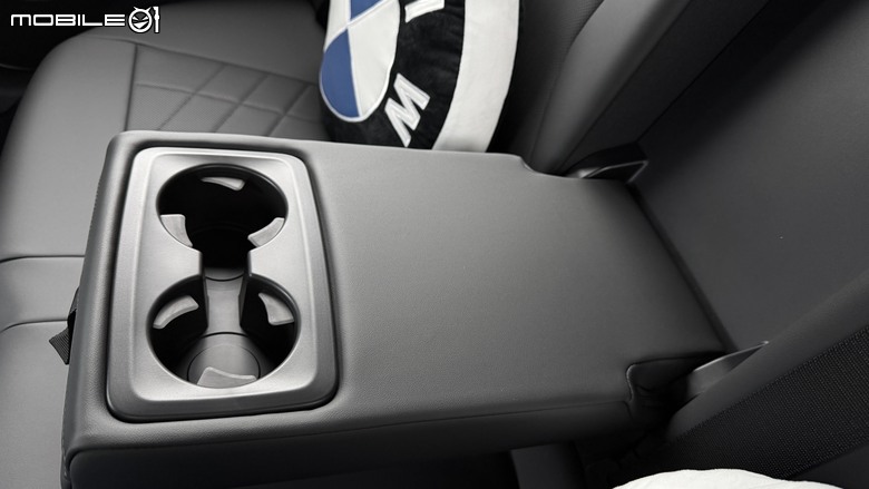 【開箱】BMW 120 M Sport