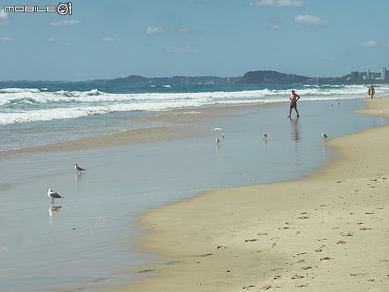 黃金海岸之衝浪者天堂(Surfers Paradise)、天頂瞭望臺 (SkyPoint Observation Deck)、 藝術之家(Home of the Arts, HOTA)、太平洋購物中心 (Pacific Fair Shopping Centre),附掛朋友招待JW Marriott Gold Coast Resort & Spa餐點 — 2026東澳洲四大城巡遊之黃金海岸段 第2部