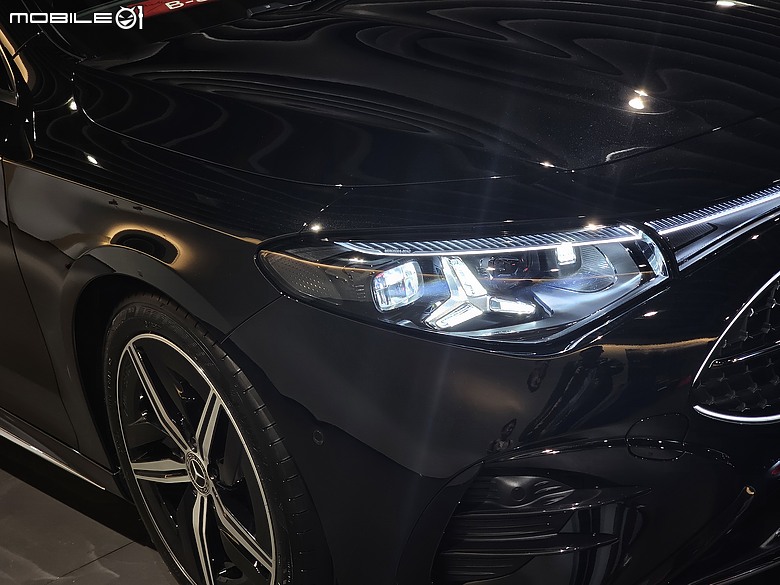 駕著 Mercedes-Benz 全新 CLA 180 來趟台南之旅｜拍攝景點分享，超乎預期的油電動力發揮！