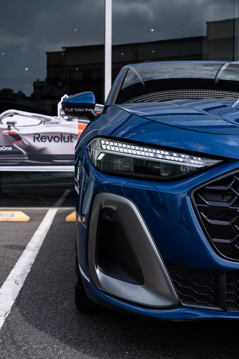 交車分享｜Audi A5 Sedan TFSI 110kW S line｜金屬星夜藍・Ascari Blue Metallic・9W