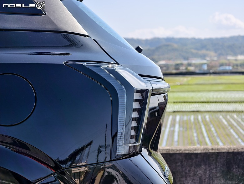 不只是代步，是靈魂的延伸：Mitsubishi X-Force 穿梭都會與荒野的真實告白