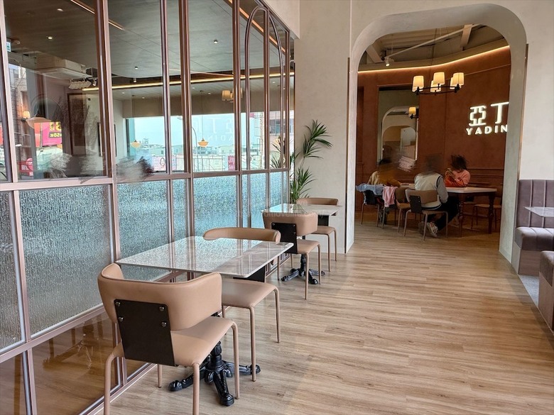 平價義大利麵、燉飯、焗烤推薦,主餐送超大杯飲料,聚餐、下午茶首選