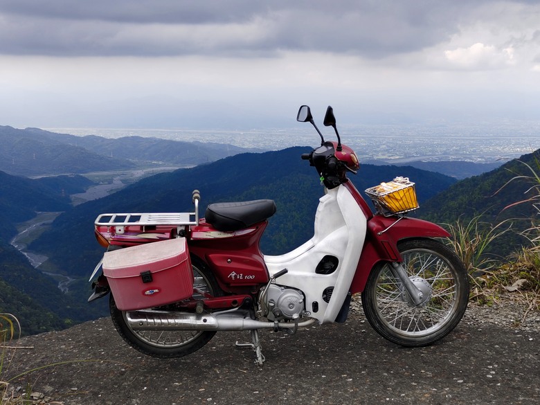 【時光騎旅】背著書包去越野--國民車勇闖安平坑林道