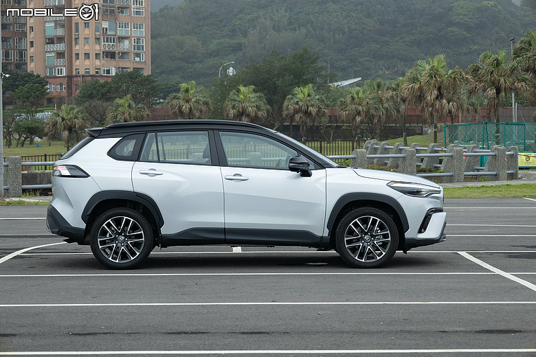 挑戰熱門國產中小型休旅｜Mitsubishi XForce x Honda HR-V x Toyota Corolla Cross