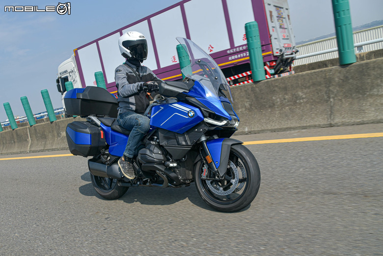 BMW R 1300 RT 環島試駕｜巨鯨巡山海，三十啟壯遊
