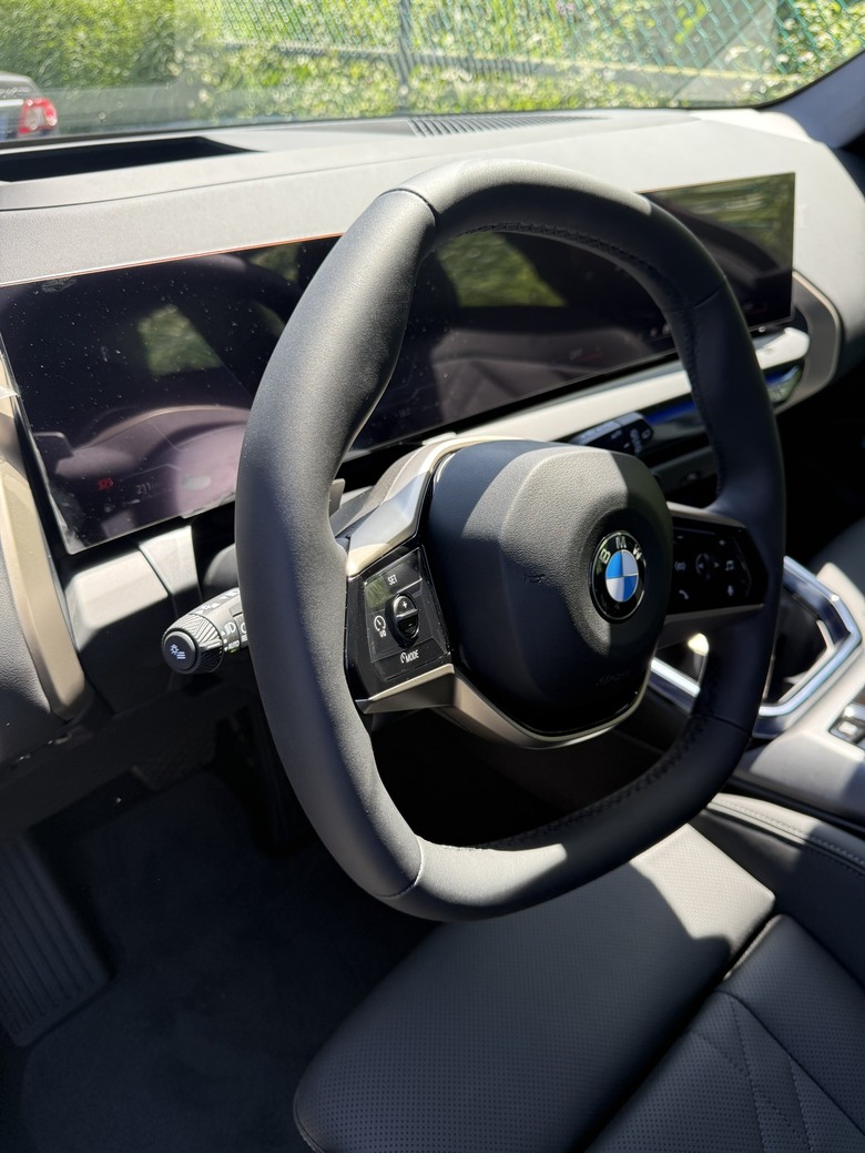 【開箱】理性與感性的平衡點：BMW X3 20 xLine 入手心得