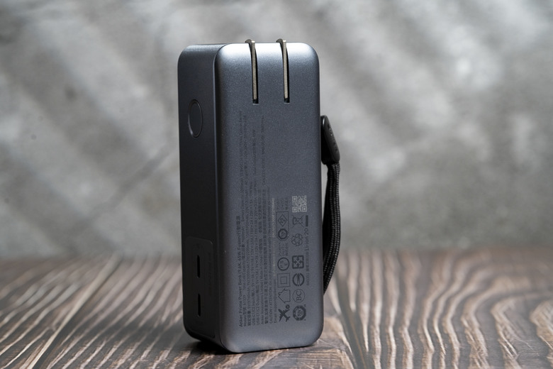 點我看大圖 【開箱測試】ANKER A1339 9600mAh 65W 急速快充行動電源