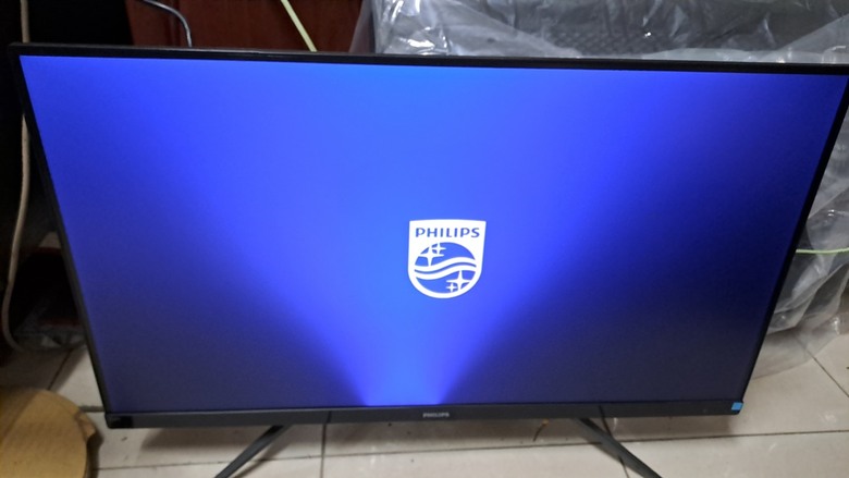 請問PHILIPS 35吋液晶螢幕突然變這樣，是否背光燈條故障