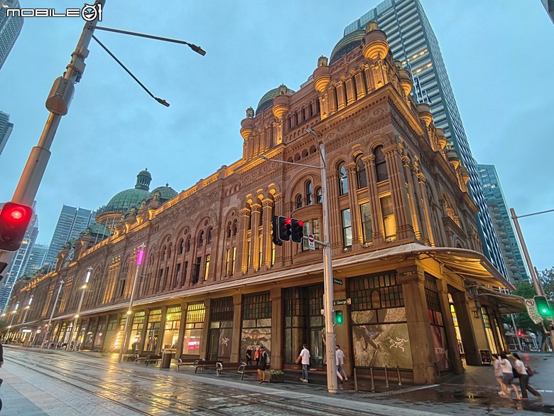 雪梨塔(Sydney Tower Eye) 、海德公園(Hyde Park)、雪梨聖母主教座堂(St Mary's Cathedral) 、維多利亞女王大廈(Queen Victoria Building)、雪梨市政廳(Sydney Town Hall)、聖安德烈座堂(St Andrew's Cathedral) — 2026東澳洲四大城巡遊之雪梨段 第3部