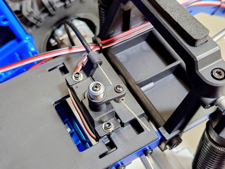 【開箱】MJX H8P Ford Bronco R 1/8 攀岩遙控車 簡易開箱