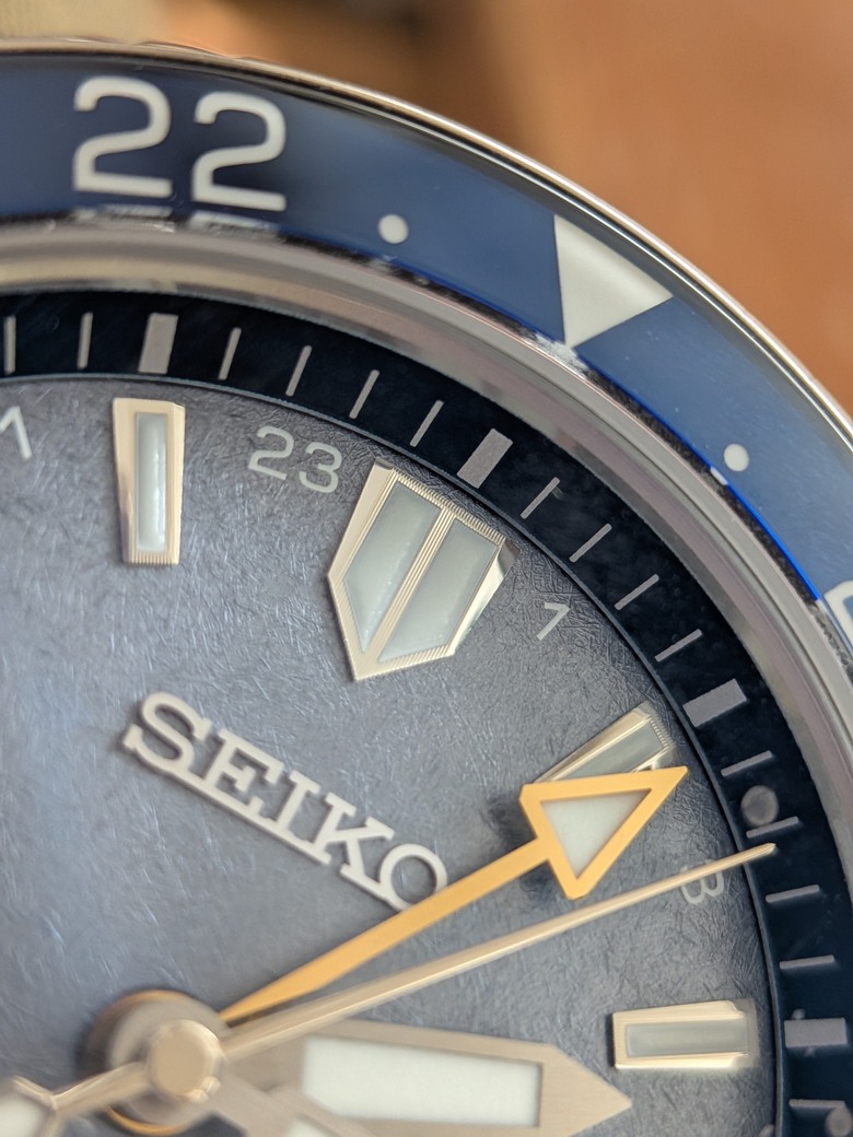 竟然有個"S"王批評知名設計師奧山清行..嫌他的LX設計很難看