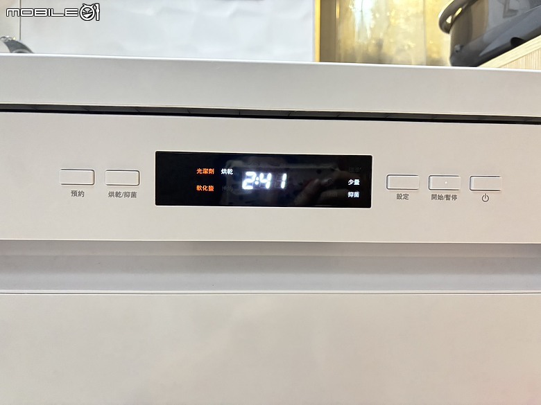 【體驗】 這不是洗碗機,是時間鍊金術!Panasonic 15人份獨嵌式洗碗機 NP-DFB2K6-1H,買回無價的下班時光
