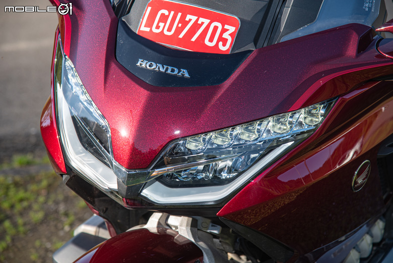 HONDA Goldwing 1800 DCT ABS試駕｜六缸奏鳴，是神性的演繹