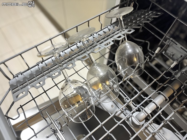 【體驗】 這不是洗碗機,是時間鍊金術!Panasonic 15人份獨嵌式洗碗機 NP-DFB2K6-1H,買回無價的下班時光