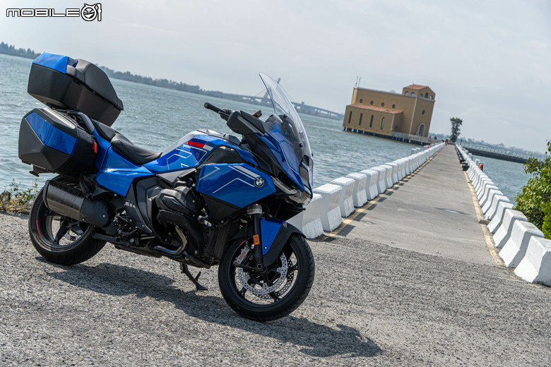 BMW R 1300 RT 環島試駕｜巨鯨巡山海，三十啟壯遊