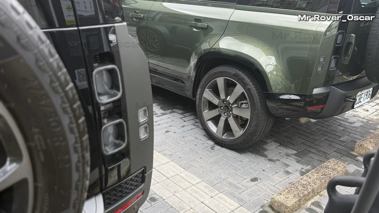 Defender 110 ，D350頂規售價36X萬及OCTA V8頂規售價85X萬的外觀差別