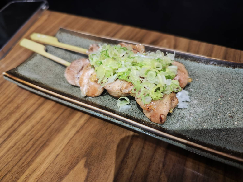板橋老味噌居酒屋 推薦必點鮭魚炒飯 超美味！