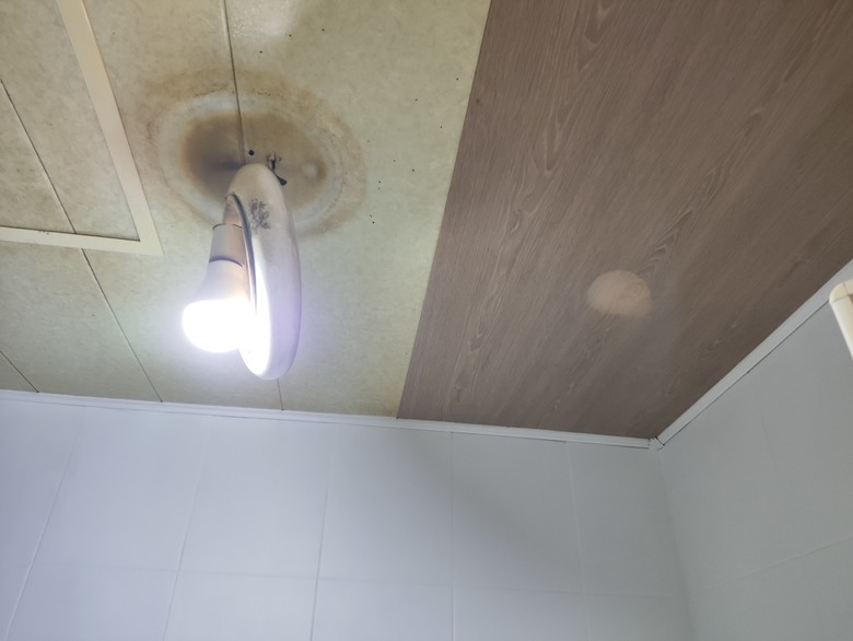 [不專業開箱]低成本DIY舊屋變年輕~文長慎入