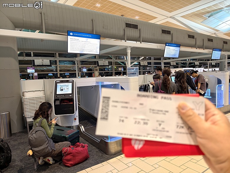 中華航空 CI057 桃園&rArr;墨爾本、CI054 布里斯本&rArr;桃園、澳洲國內線 維珍航空 VA827 墨爾本&rArr;雪梨、VA511 雪梨&rArr;黃金海岸，以及東澳四城之四座機場 — 2026東澳洲四大城巡遊之航空行程段