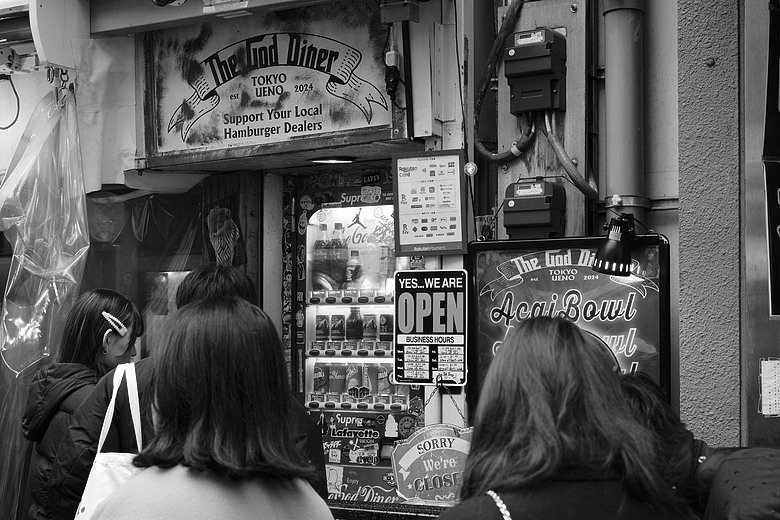 [分享] 當旅遊照少了色彩(上) — Leica M10